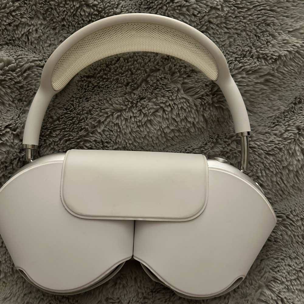 Apple AirPods Max